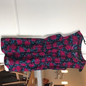 Adorable floral print dress